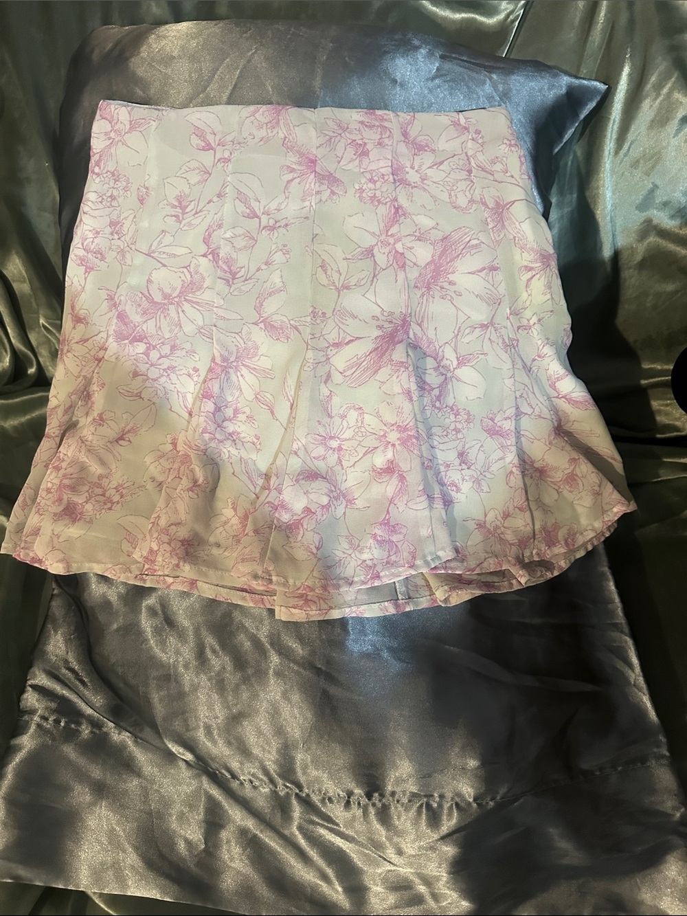 Floral Pink & White Circle Skater Skirt